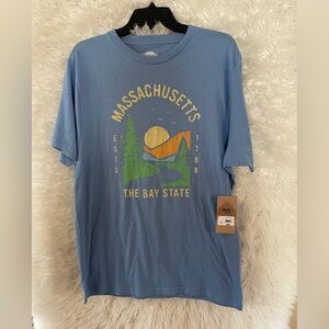 Massachusetts The Bay State Estd 1788 Home Free NWT Unisex Short Sleeve Tee. L